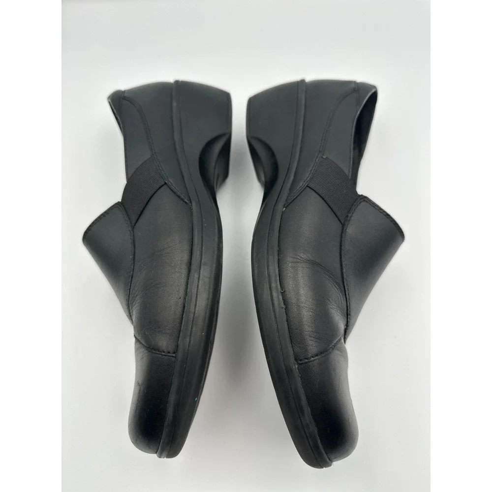 Clarks GRASP Black Leather Slip On Work Comfort Loafers Clogs Women's Size‎ 11 M